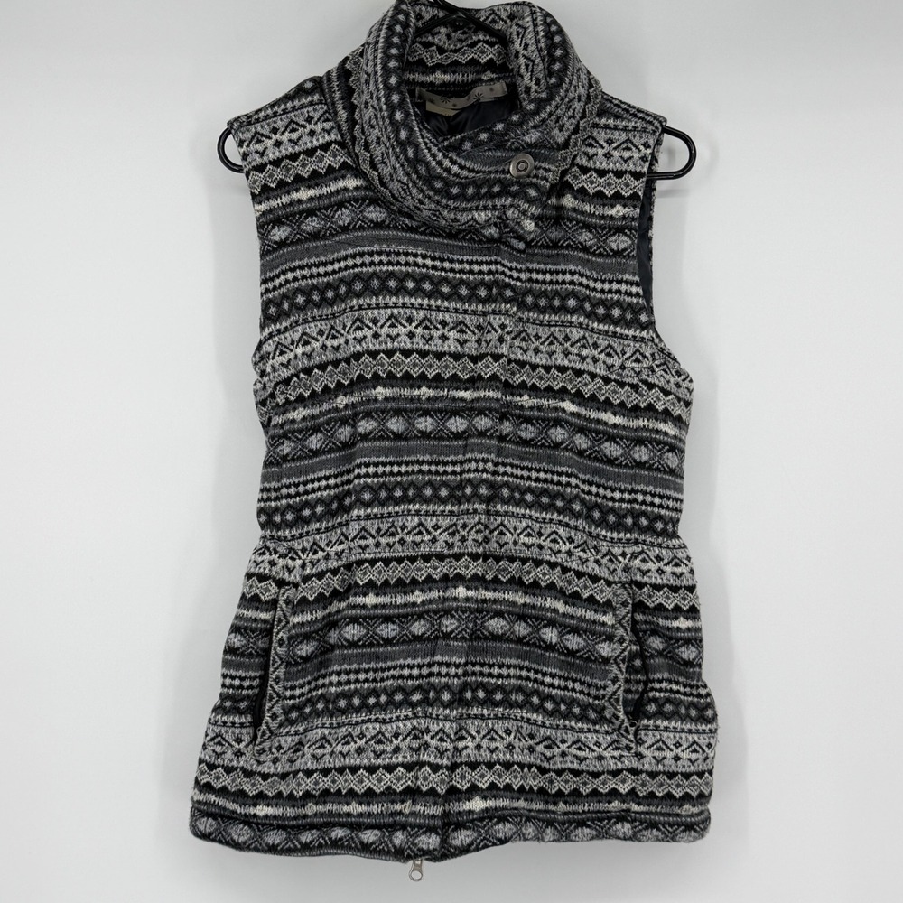 Athleta Nordic Down About Fair Isle Goose Down Puffer Vest Gray Black Small